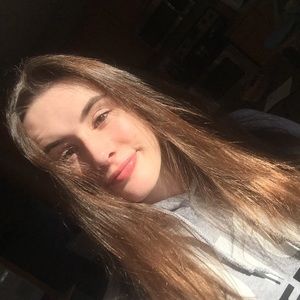 Meet your Posher, Renee